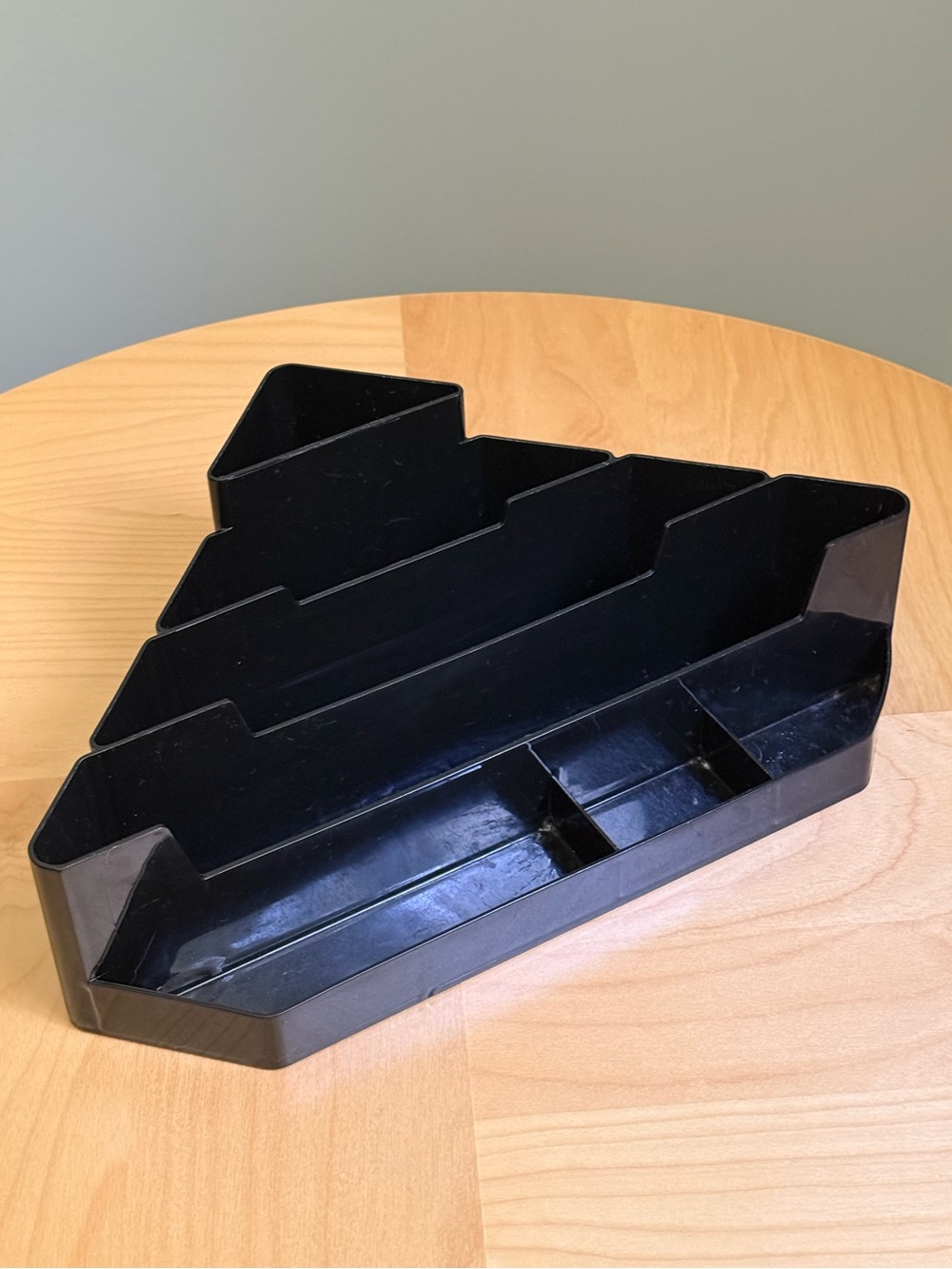 MCM Newell Office Products Black Plastic Triangular Corner Desk Top Organizer